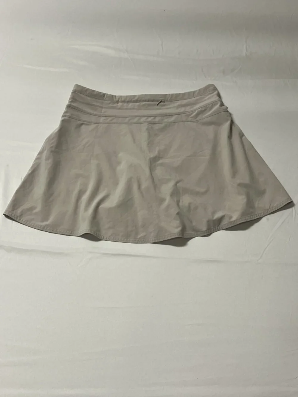 Athleta All Day Skort Women's Size 14 Beige Sand‎ Active Skort EUC Tennis Golf